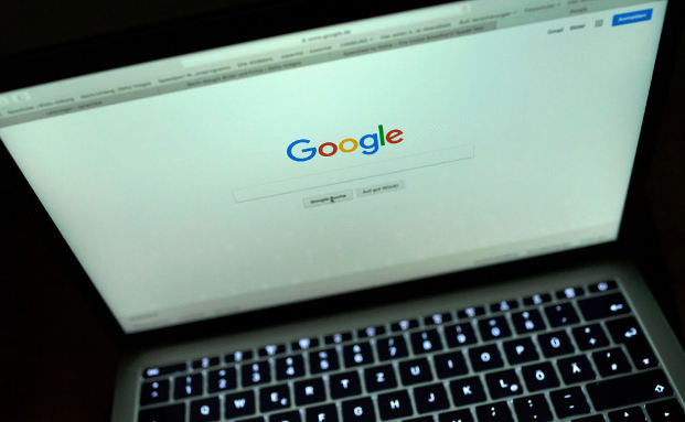 „Dr. Google“ – Für Ärzte noch eher Last als Segen