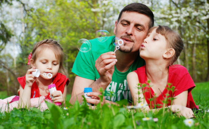 Risikolebensversicherung: Günstiger Schutz besonders für Familien
