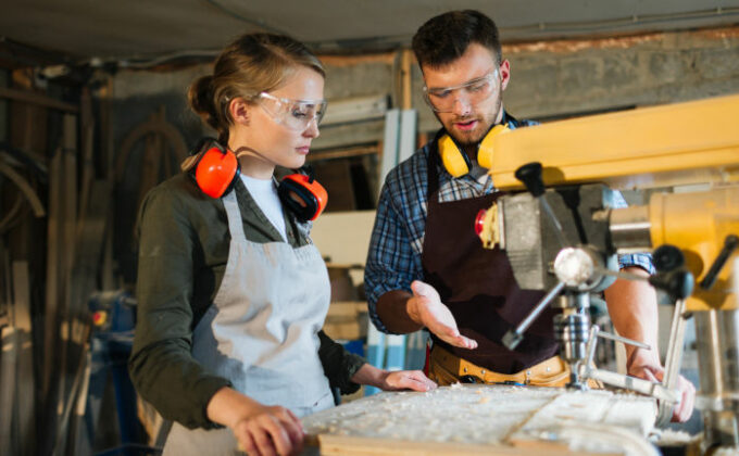 Welche Versicherungen Azubis brauchen